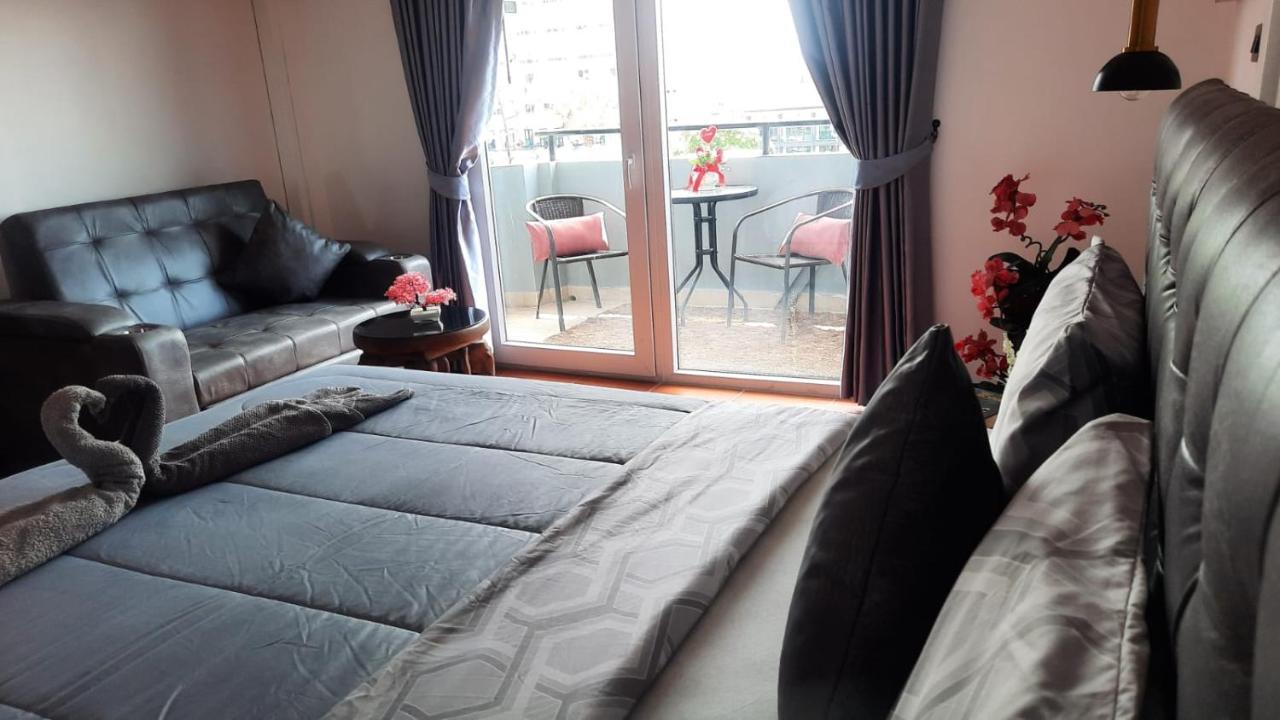 Happy Beach Jomtien Guesthouse 外观 照片