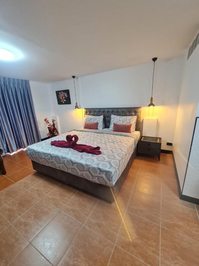 Happy Beach Jomtien Guesthouse 外观 照片
