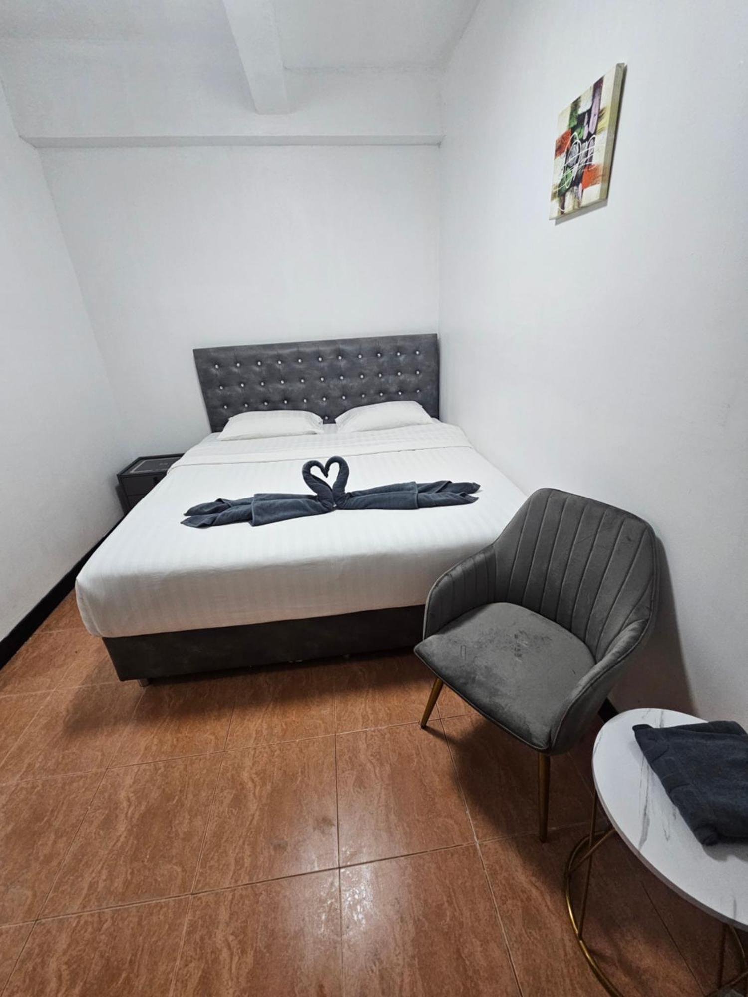 Happy Beach Jomtien Guesthouse 外观 照片